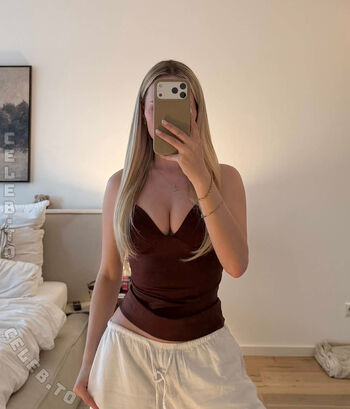 Full leaked Linda gleiber private onlyfans photo