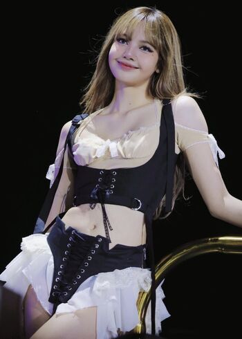 Lisa Blackpink