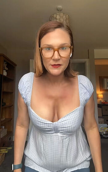 Full leaked Lisa dollan private onlyfans photo