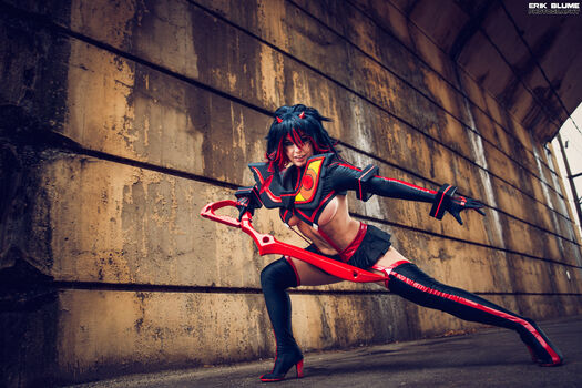 Full leaked Lisalouwho page private onlyfans photo