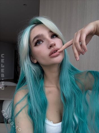 Liza Anokhina
