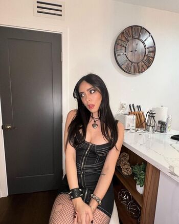 Full leaked Vrtualsiin/ private onlyfans photo