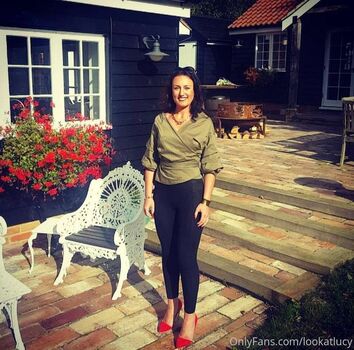 Full leaked Lookatlucyvip private onlyfans photo