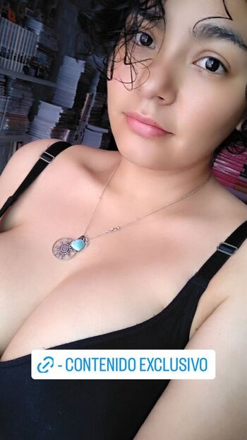 Looking For FreakyChikie