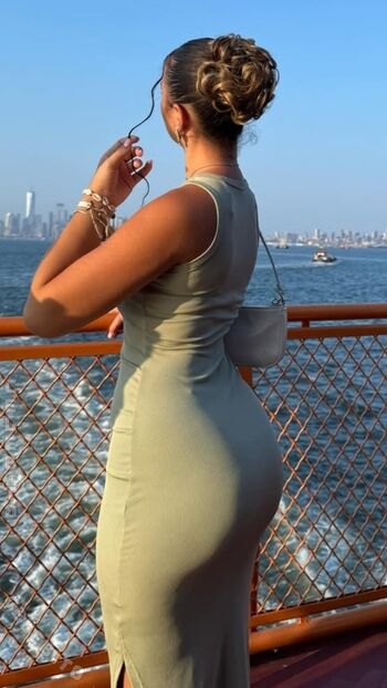 Lotti Aisha Greinwald