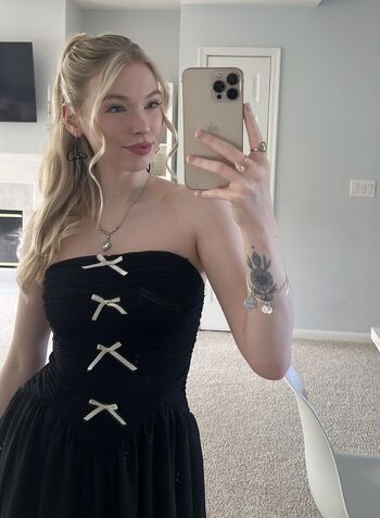 Full leaked Loveabilities private onlyfans photo