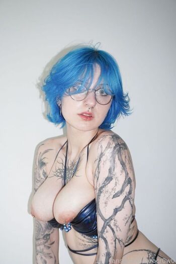 Full leaked Lyra crow private onlyfans photo
