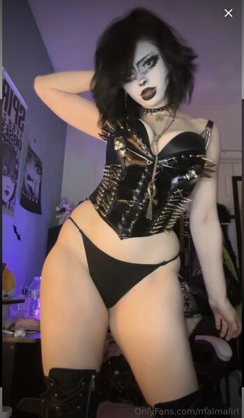 Full leaked Malmalirl private onlyfans photo