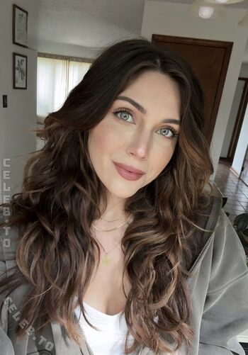 Full leaked Monicasaintt/ private onlyfans photo