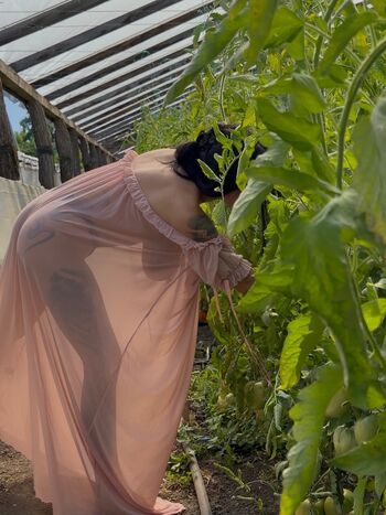 Full leaked Mia reinhard private onlyfans photo