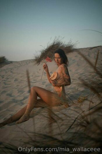 mia_wallaceee