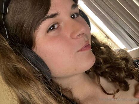 Full leaked Emma jackson/ private onlyfans photo