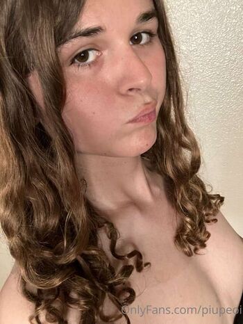 Full leaked Bustylottie/ private onlyfans photo