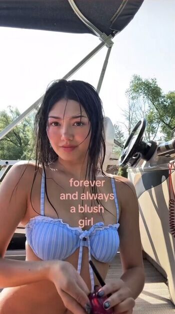 Full leaked Miku martineau private onlyfans photo
