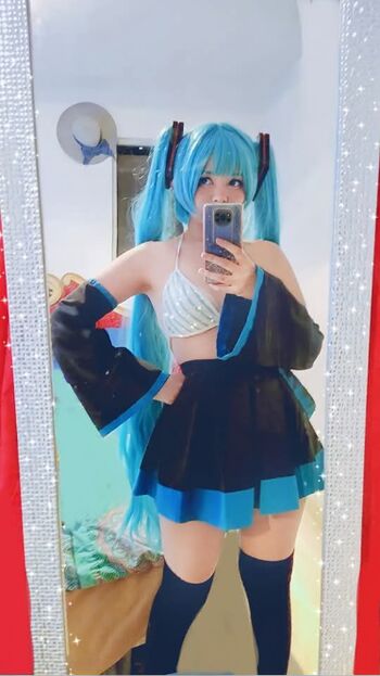 Full leaked Mishi miku page private onlyfans photo