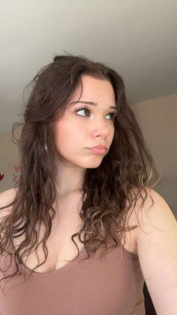 Nikki Woods