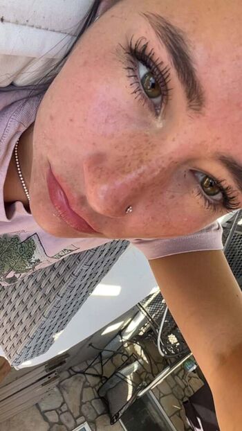 Full leaked Nnevelpappermann private onlyfans photo