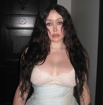 Full leaked Noah cyrus private onlyfans photo
