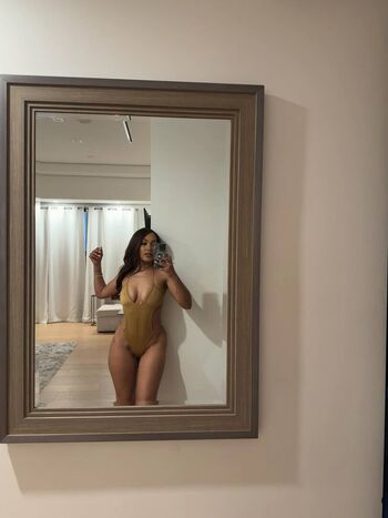 Full leaked Parker mckenna posey private onlyfans photo