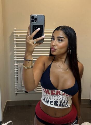 Full leaked Parmida shahbazy private onlyfans photo