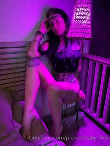 piercedbaby_free