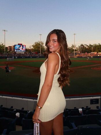 Full leaked Presley elise private onlyfans photo