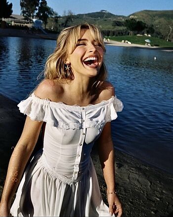 Full leaked Sabrina carpenter  page private onlyfans photo