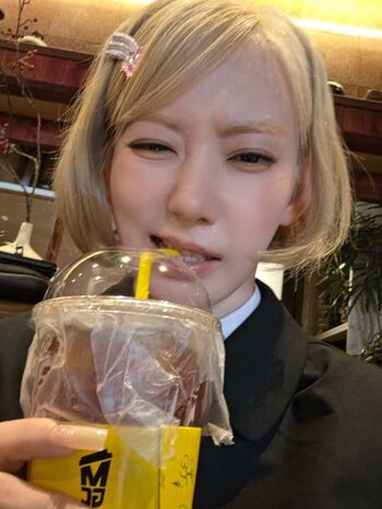 Full leaked Sakura miyawaki page private onlyfans photo