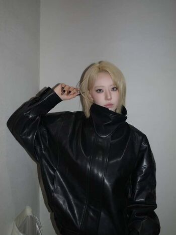 Full leaked Sakura miyawaki private onlyfans photo
