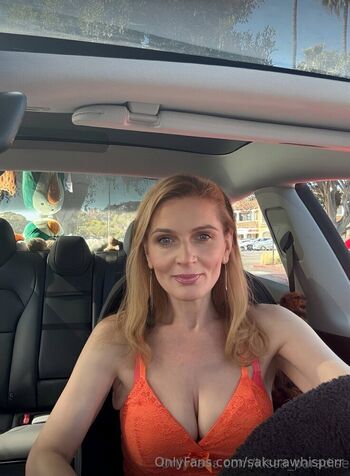 sakurawhisperr
