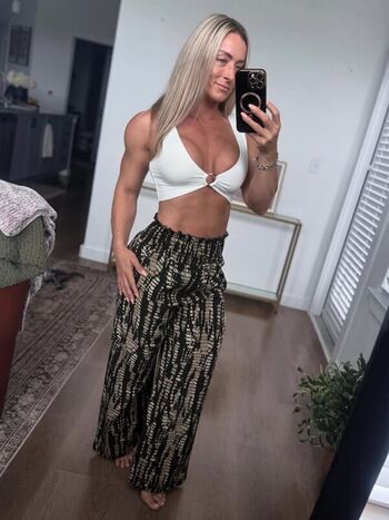 Full leaked Sarahferguson fit private onlyfans photo