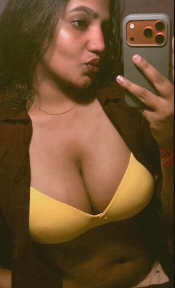 Full leaked Saranya santhosh private onlyfans photo