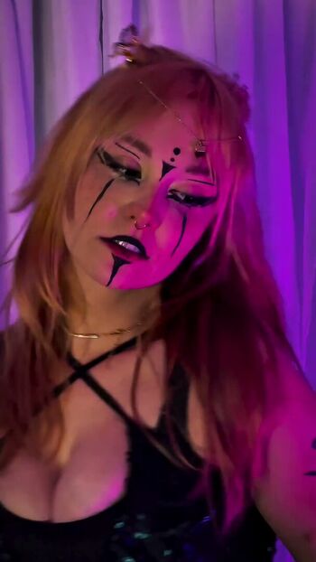 Full leaked Darina/ private onlyfans photo