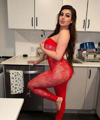 Savala Tee