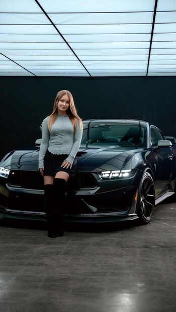 Sonja Reid aka OMGitsfirefoxx