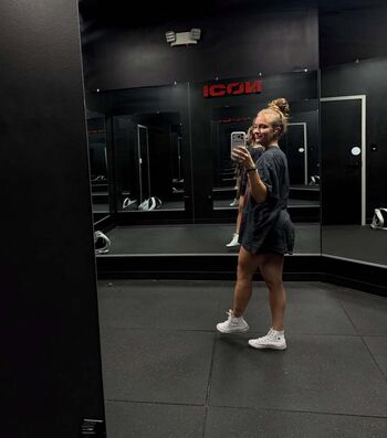 Full leaked Sophia condensa private onlyfans photo