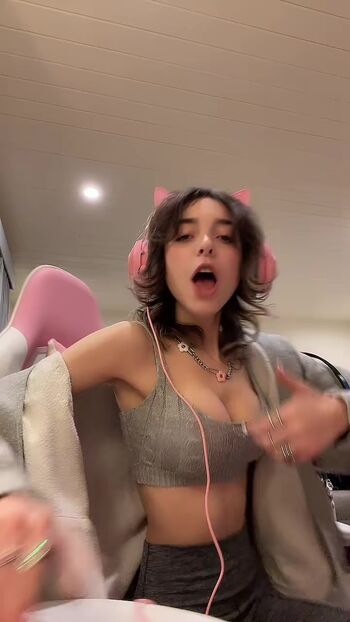 Full leaked Sophie powers page private onlyfans photo