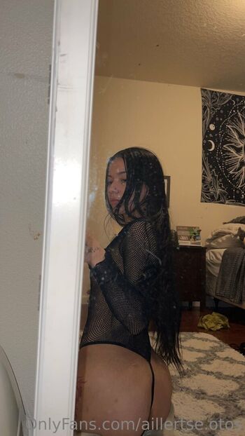Full leaked Star page private onlyfans photo