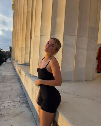 Full leaked Tessanied private onlyfans photo