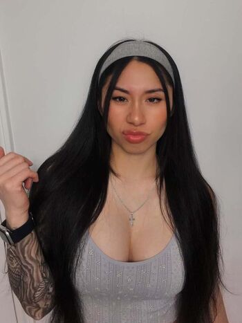 Full leaked Tray fitfever tray soe page private onlyfans photo