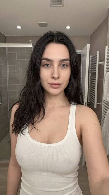 Full leaked Turkish girls private onlyfans photo
