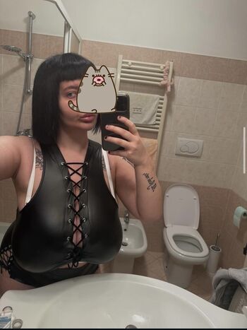 Full leaked Vvalentinabonetalli private onlyfans photo