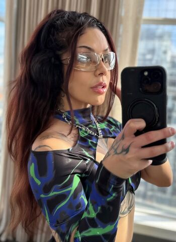 Full leaked Wavy brin private onlyfans photo