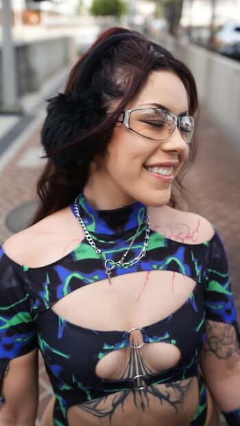 Full leaked Wavy brin private onlyfans photo