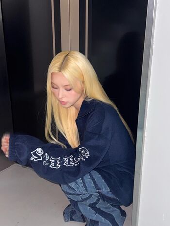 Full leaked Luxumine/ private onlyfans photo