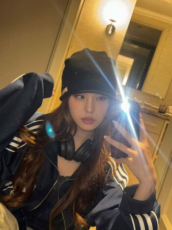 Full leaked Asianmath/ private onlyfans photo