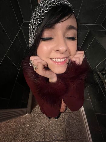 Full leaked Yellowspoongirl private onlyfans photo