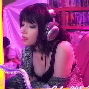 Full leaked Yogscast bouphe private onlyfans photo