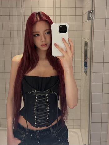 Yuna - ITZY (유나, Shin Yu Na)