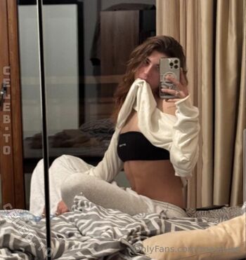 Zoe Allyse
